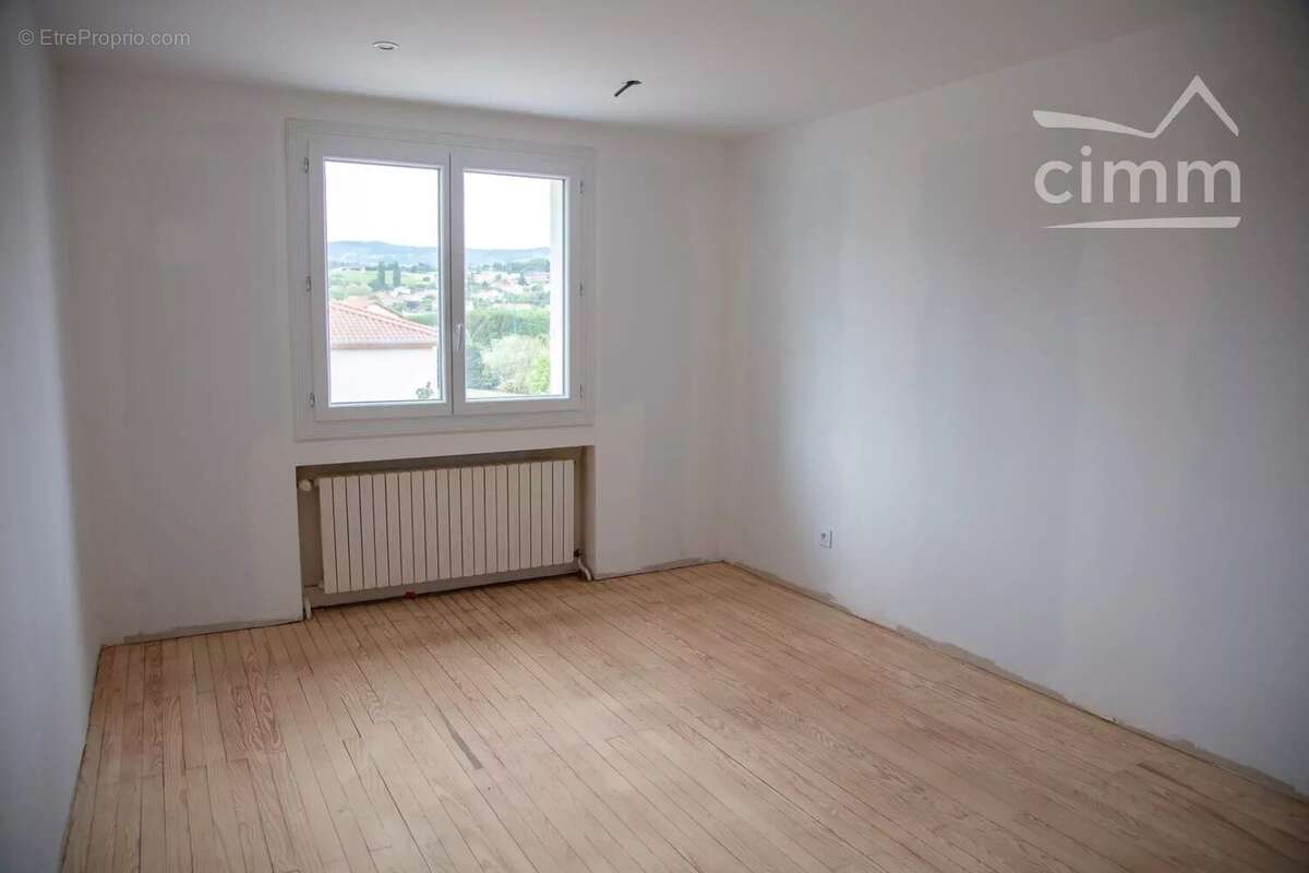 Maison à MARGERIE-CHANTAGRET