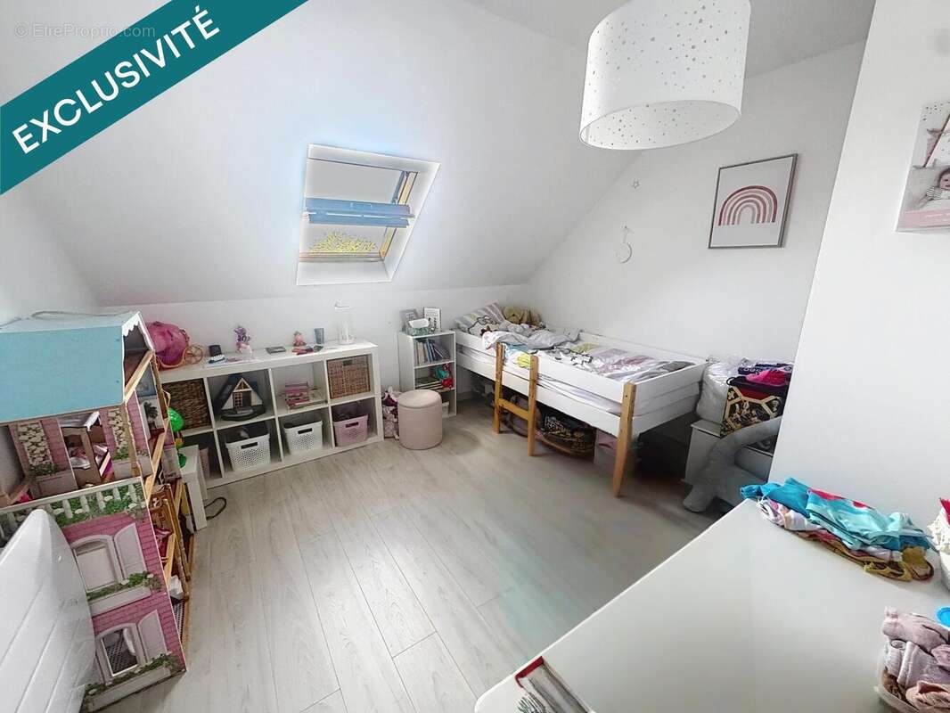 Maison 95 m² à Saint-Roch  - photo 8