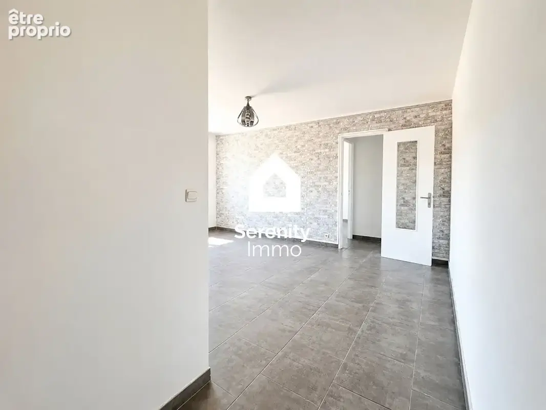 T2 refait à neuf , Idéal investissement ou premier achat - photo 4