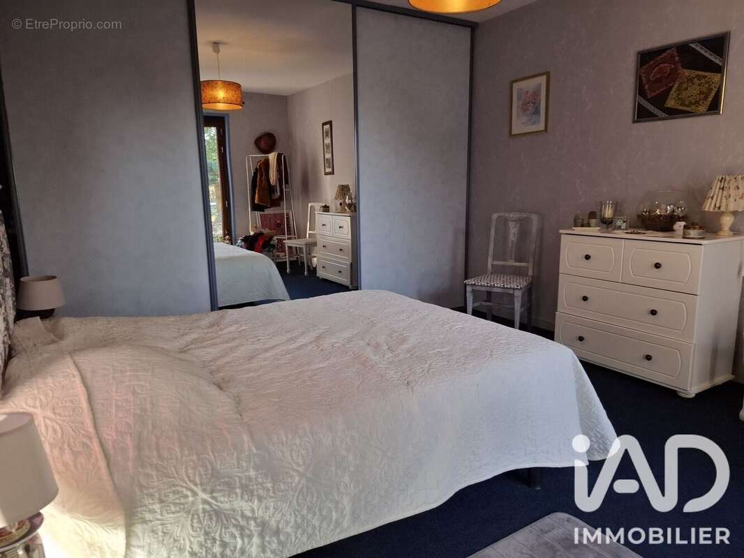 Maison 190 m² à Chassenard  - photo 9