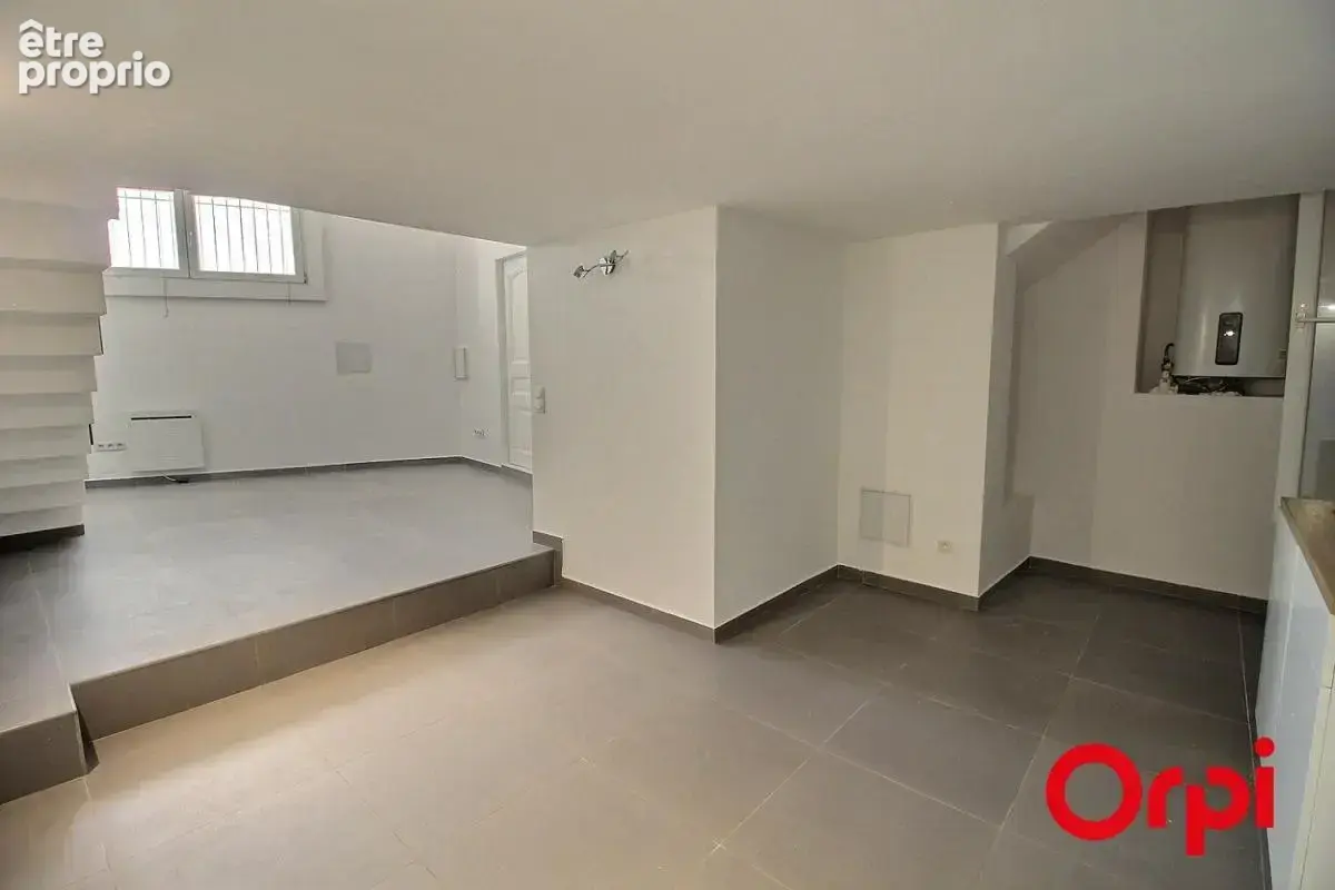 Loft + extérieur proche cours JULIEN - photo 10