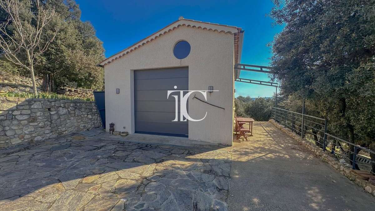 Maison à SAINT-AMBROIX