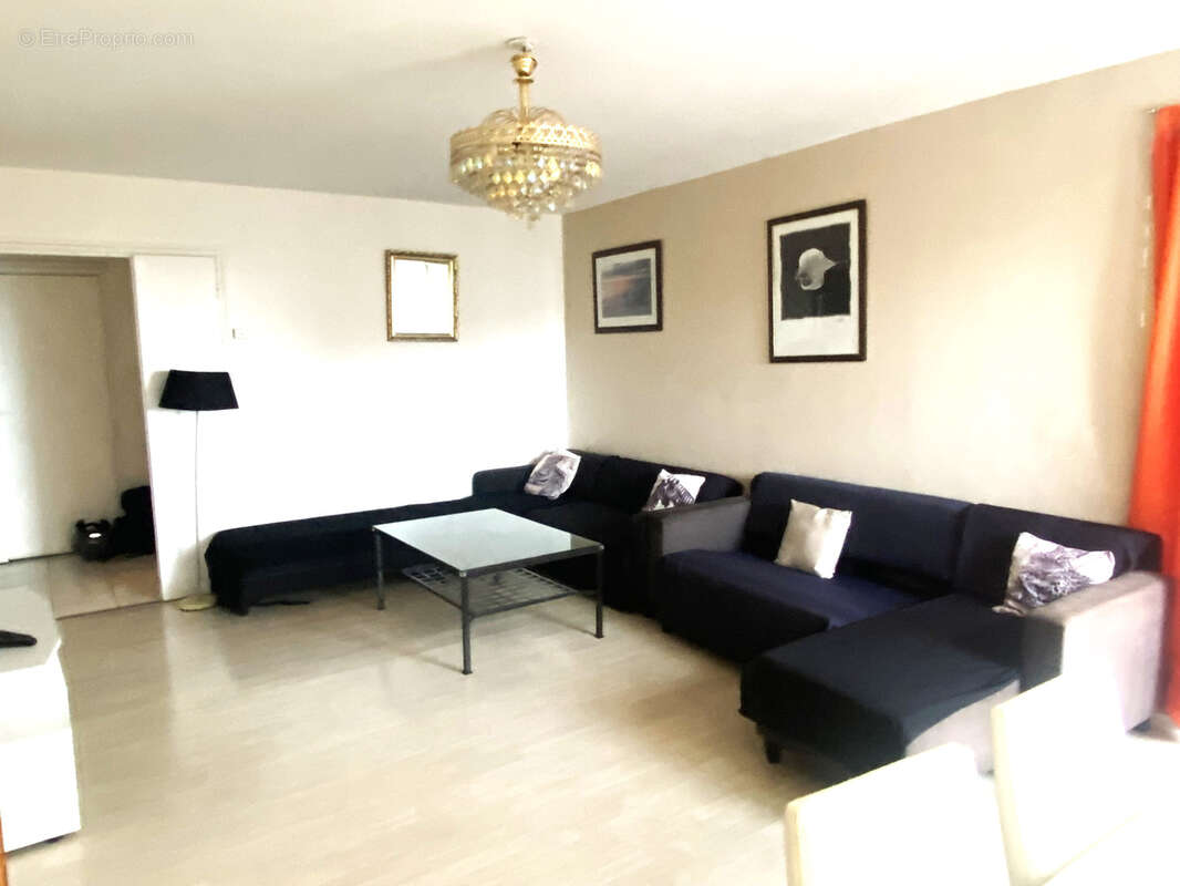 Appartement à EPINAY-SUR-SEINE