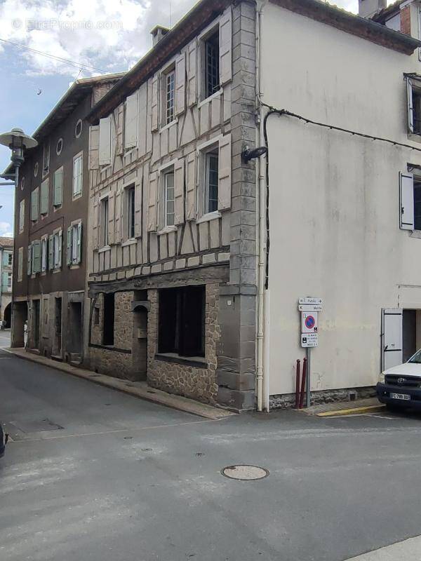 Maison à REALMONT