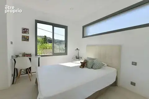 Maison 160 m² à Antibes  - photo 2