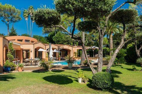 Maison à MOUGINS