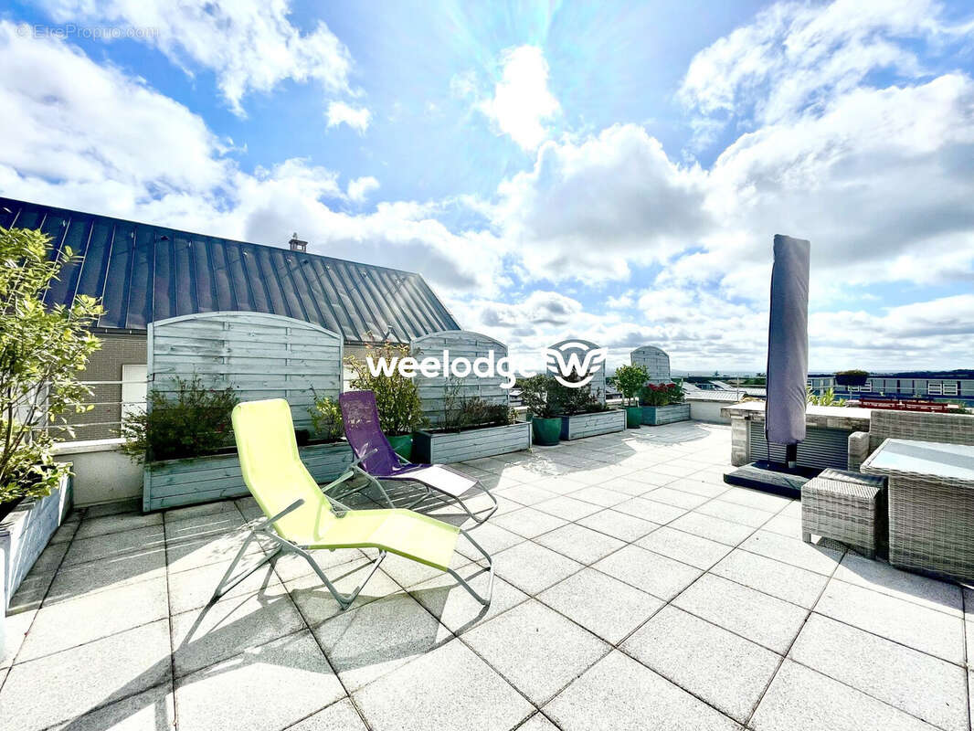 Appartement à JOUY-LE-MOUTIER