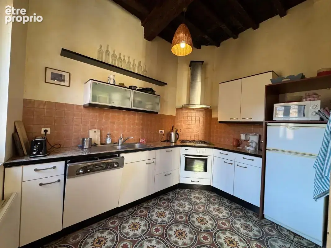 Maison de caractère du XVIe siècle : charme historique, terrasse de 80 m² et garage - photo 11