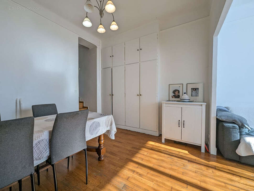 Appartement à FONTENAY-SOUS-BOIS