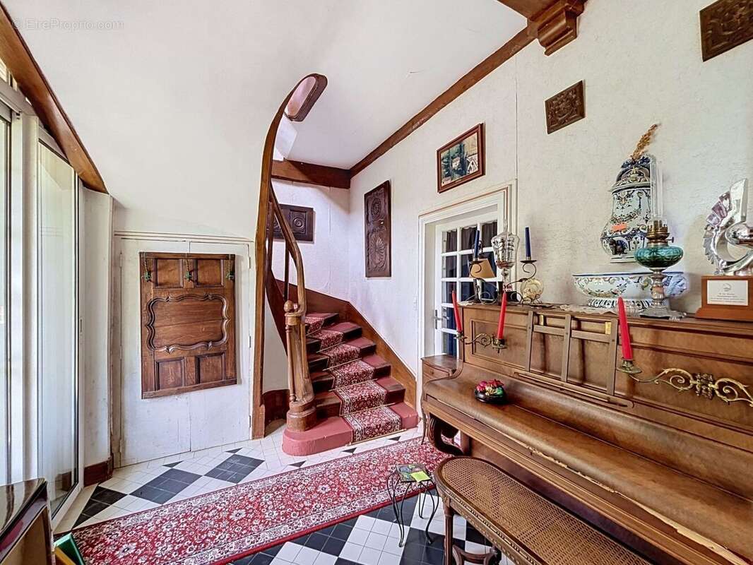 Maison 160 m² à Chaumont-En-Vexin  - photo 9
