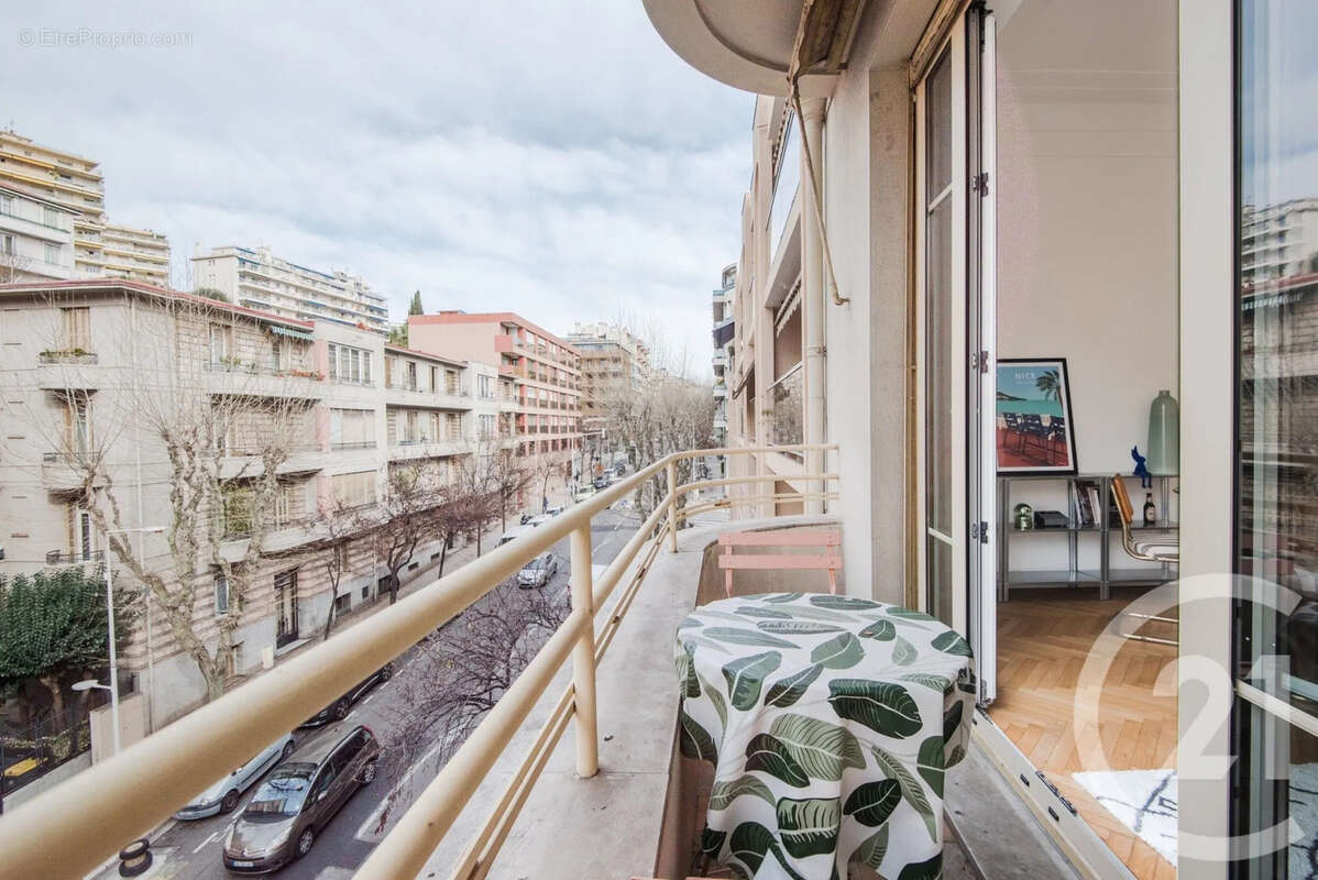Appartement à NICE