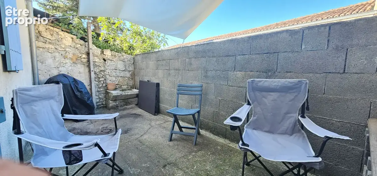 Maison Saint Georges Des Coteaux - photo 8
