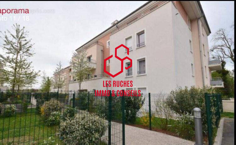 Appartement à NANTEUIL-LES-MEAUX