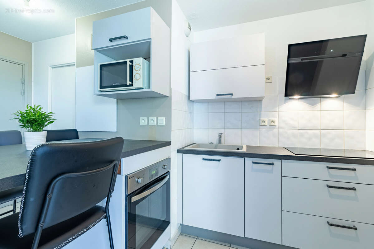 Appartement 2 pièces 41.26 m2 loué jusqu'en juin 2027 - photo 3