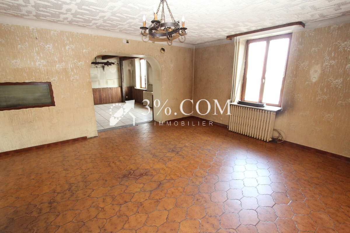 Maison 8 pièces 269 m2 - 6 chambres - Hangar - Jardin - photo 5