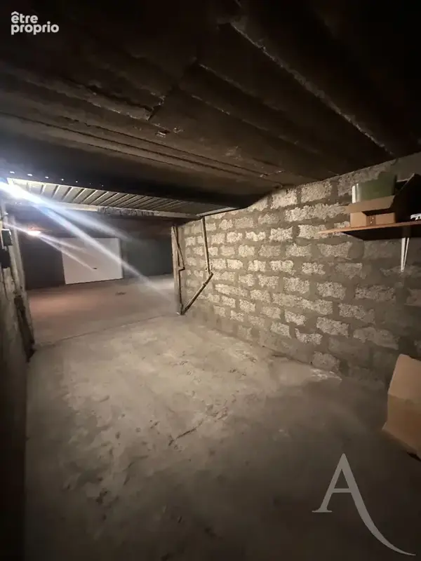 Garage 10 RUE BUFFON A Grenoble 15 m2 - photo 4