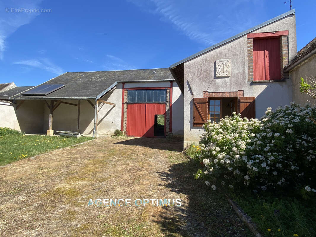 Maison à COURLON-SUR-YONNE