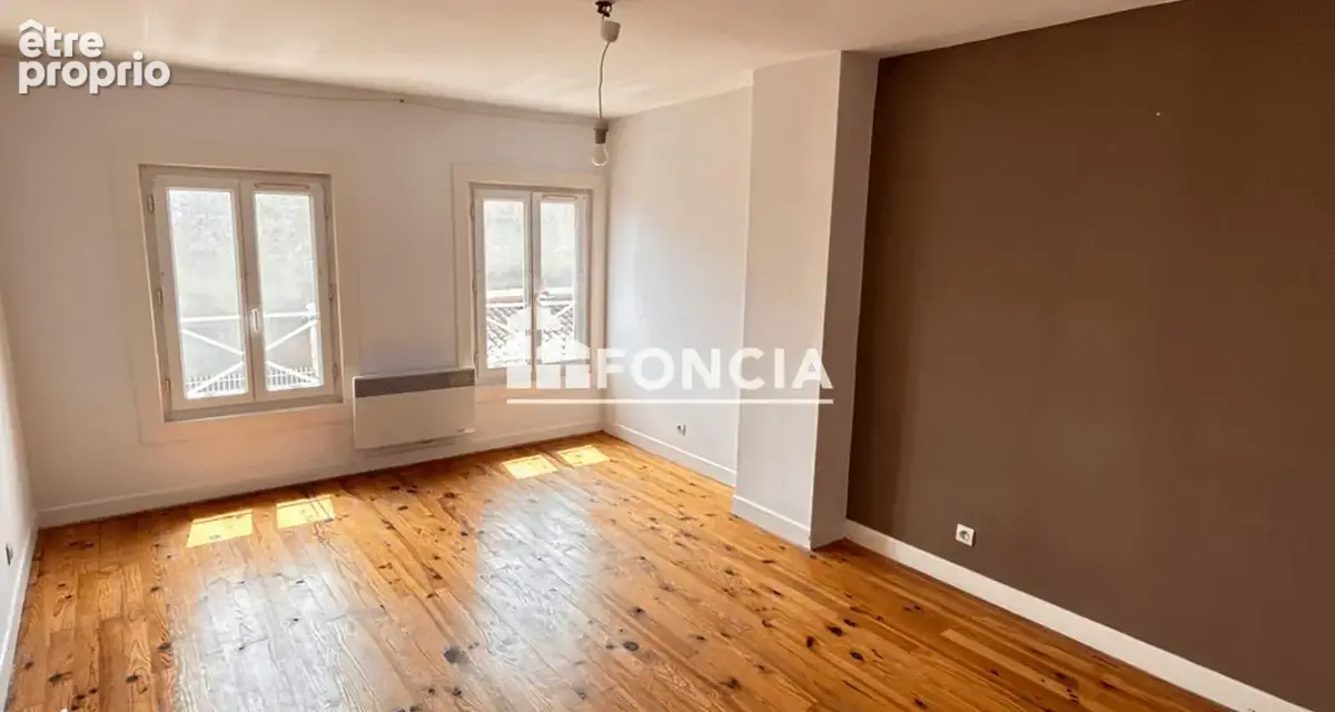 Emplacement privilégié pour ce T3 avec balcon ! - photo 3