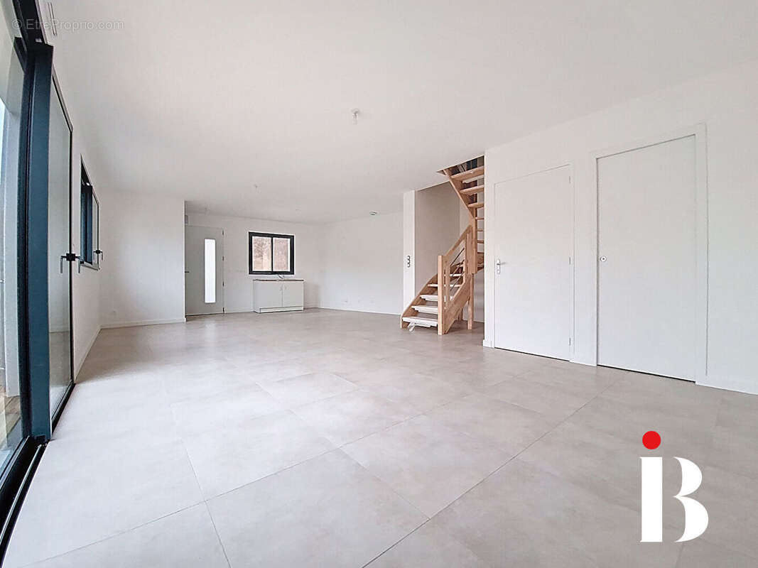 Maison à PETIT-MARS