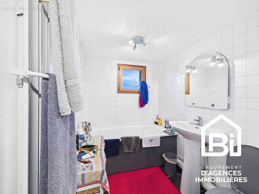 Maison à MONDEVILLE