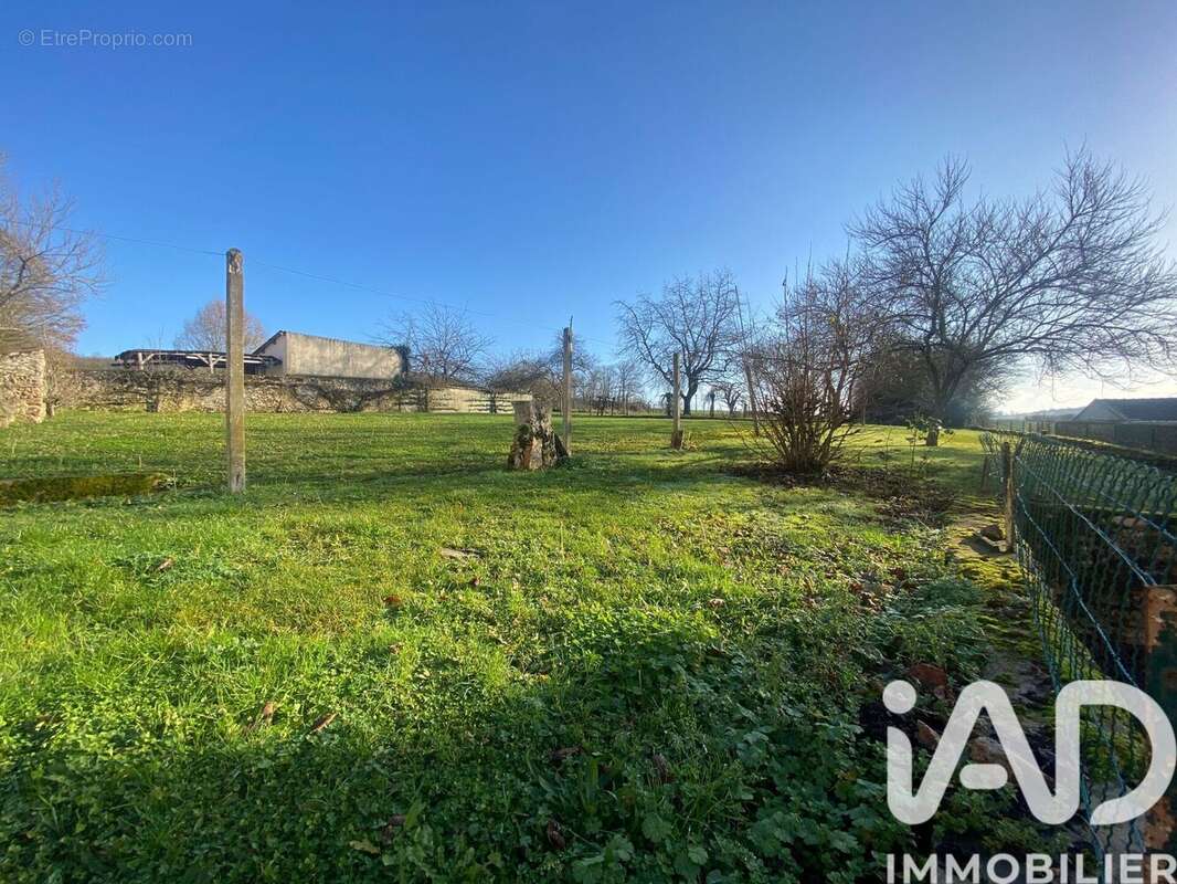 Photo 2 - Terrain à SABLONNIERES