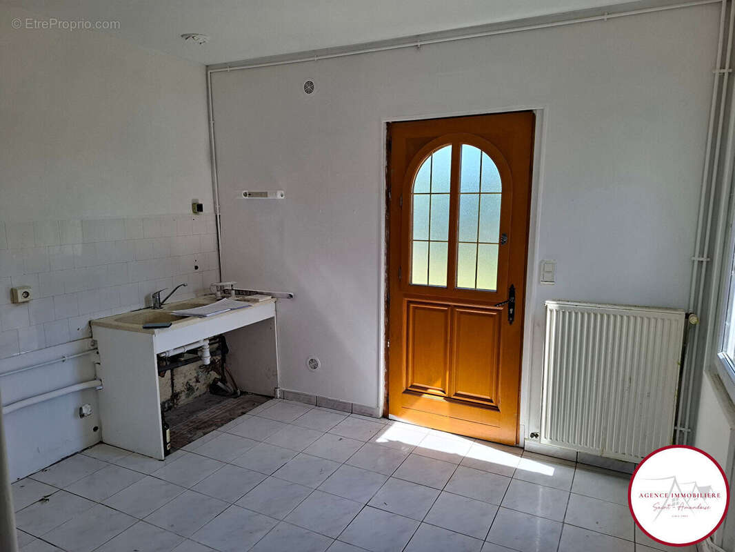 Maison à SAINT-AMAND-MONTROND