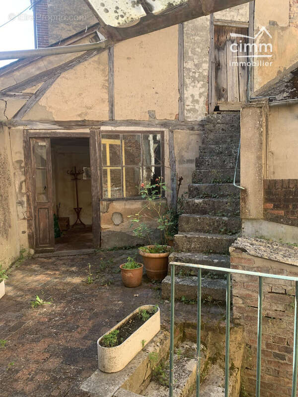 Appartement à CHATILLON-COLIGNY