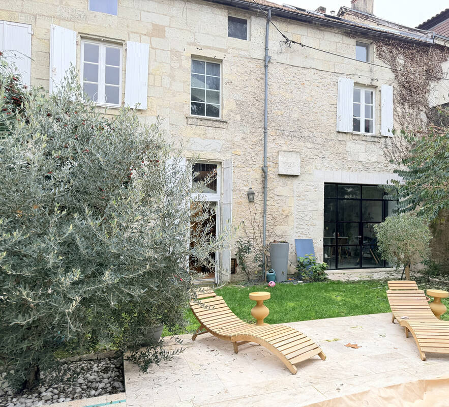 Maison à PERIGUEUX
