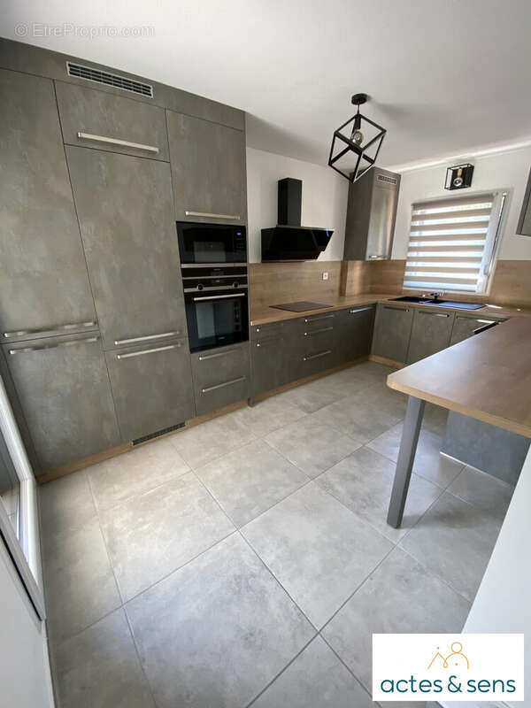 Appartement 79 m² à La Chambre  - photo 4