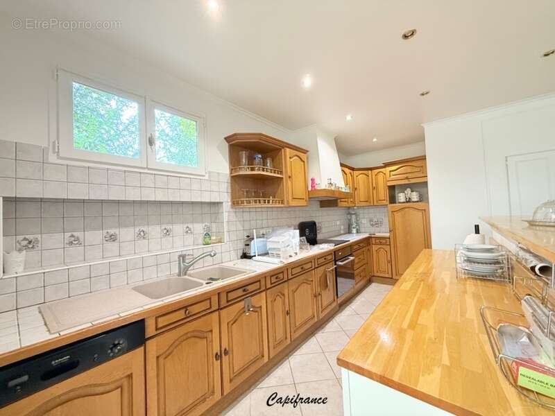 Maison à vendre - 5 pièces GAGNY (93) - 150m² - photo 3