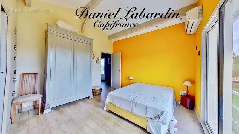 Maison à MAUVEZIN-SUR-GUPIE