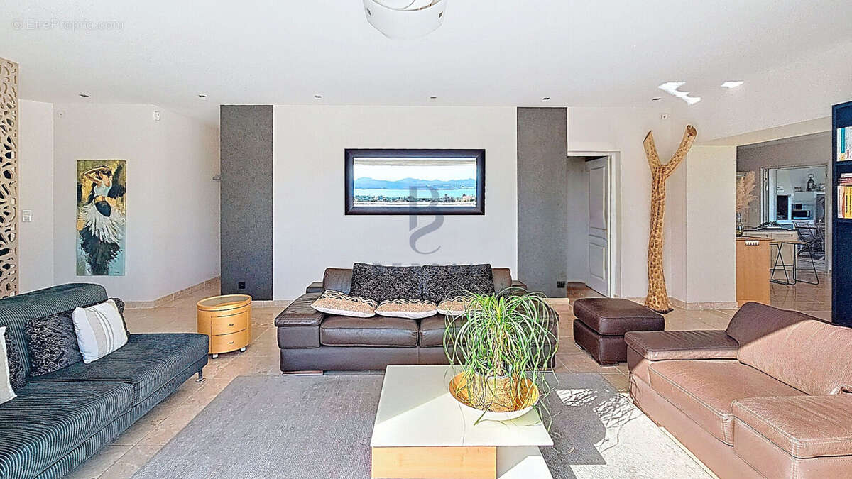 Villa vue mer frejus saint-aygulf - position dominante au calme - photo 6