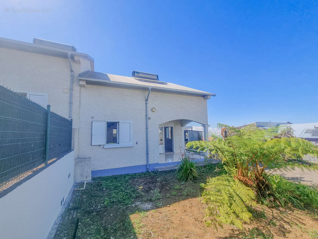 Maison à SAINT-PIERRE