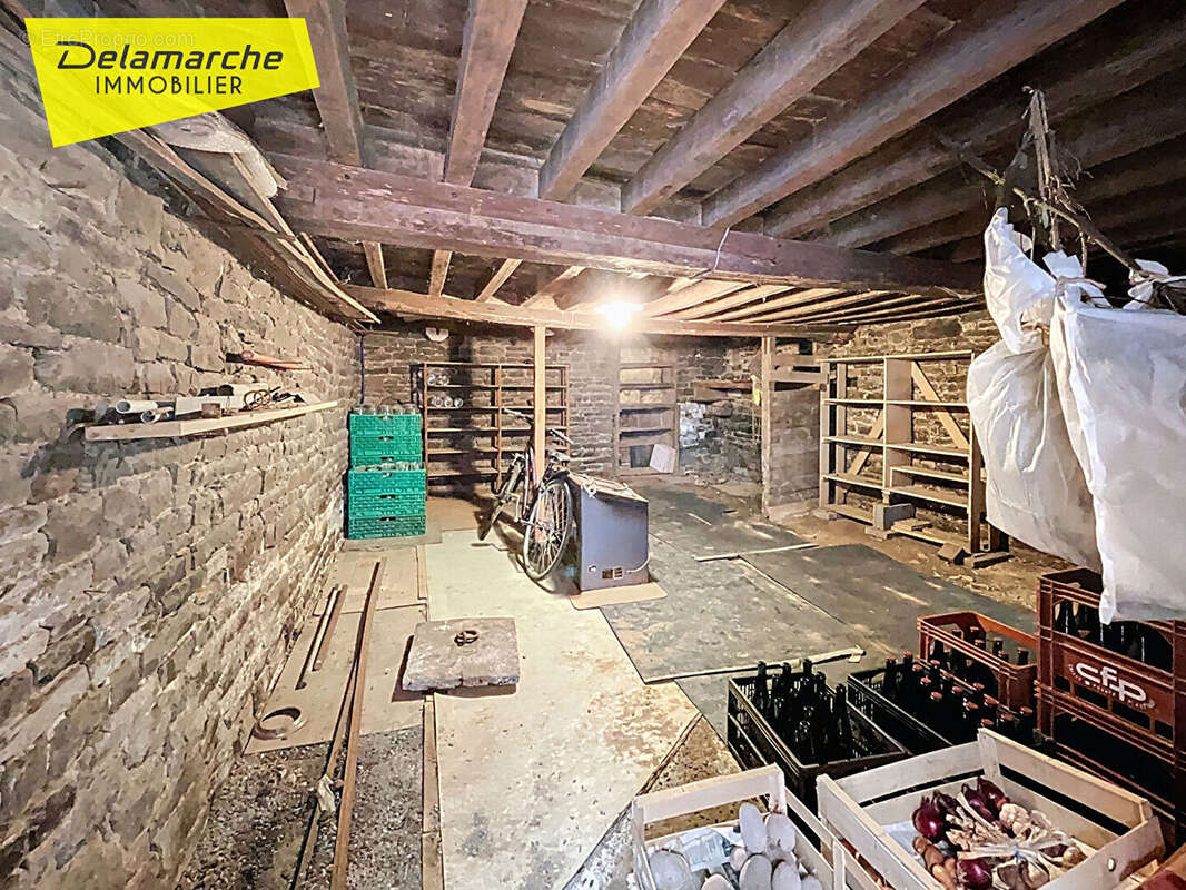 Maison à TESSY-SUR-VIRE