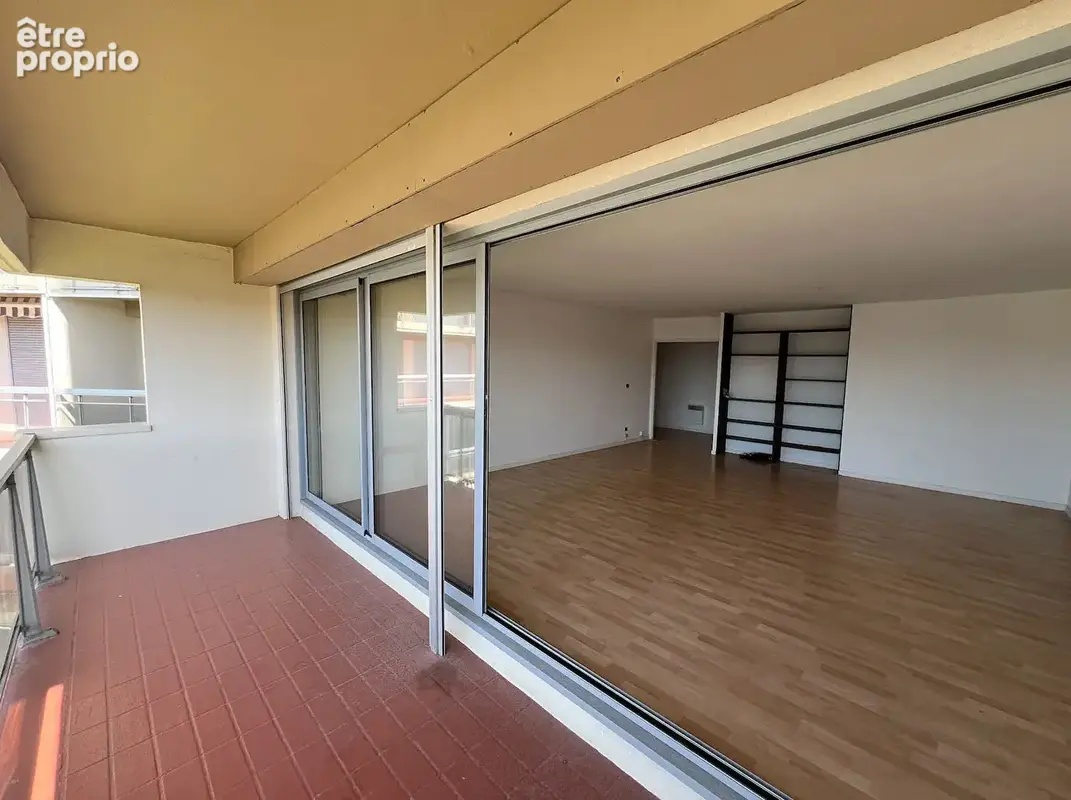 Appartement spacieux et lumineux à La Rochelle - photo 3