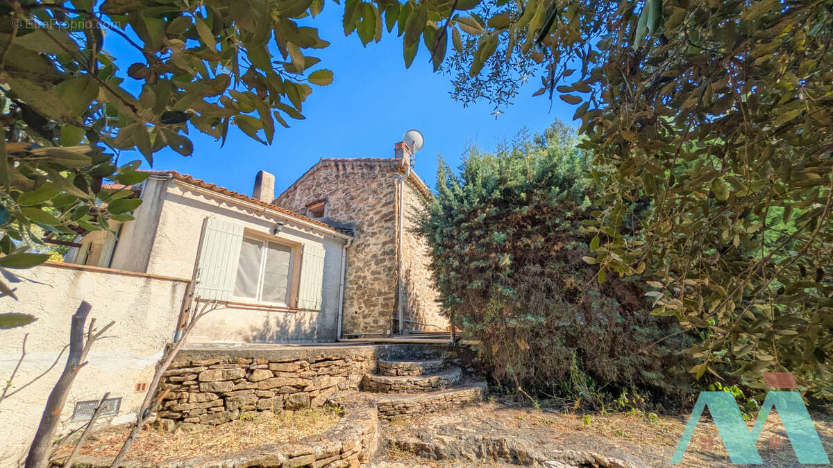Mas provençal 3 pièces 80m2 avec 1ha en campagne - photo 2