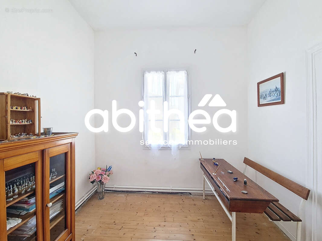 Maison à SAINT-FORT-SUR-GIRONDE