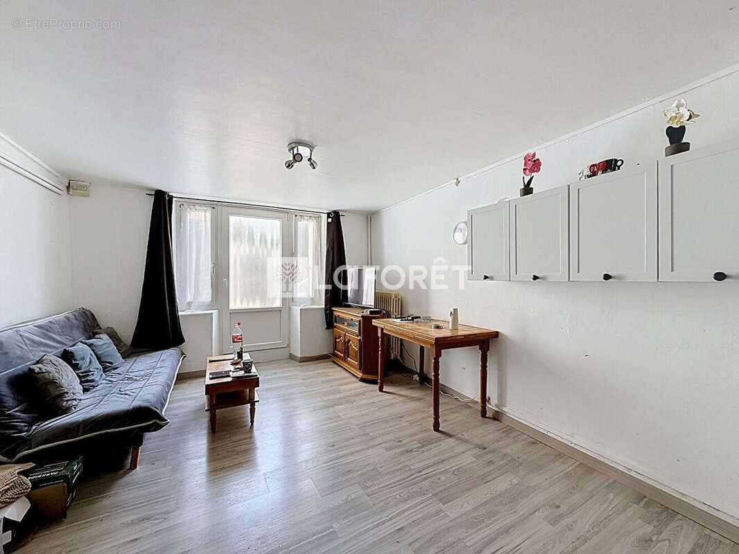 Immeuble Liffol Le Grand 9 pièce(s) 199.16 m2 - photo 12