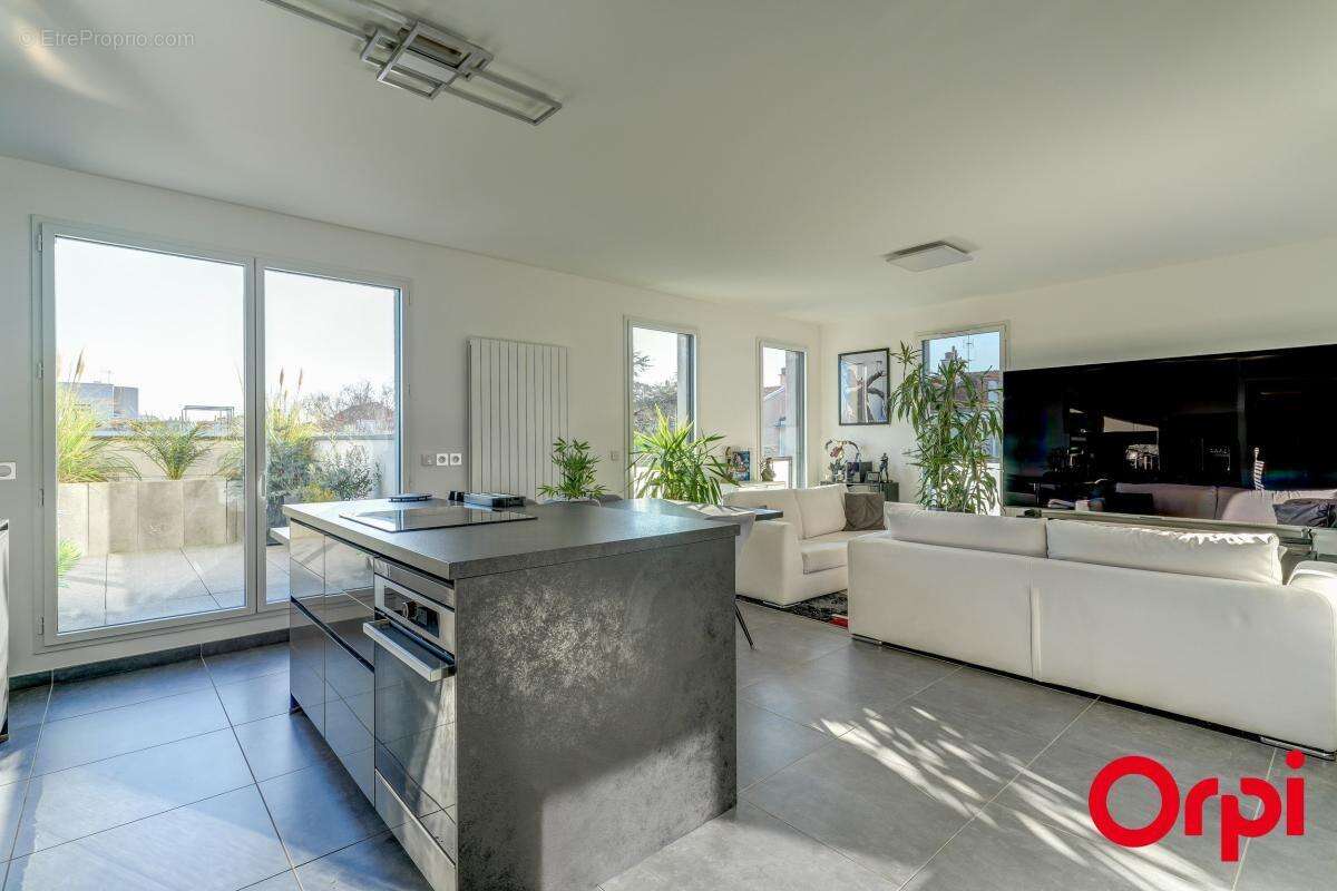 Appartement à VILLEURBANNE