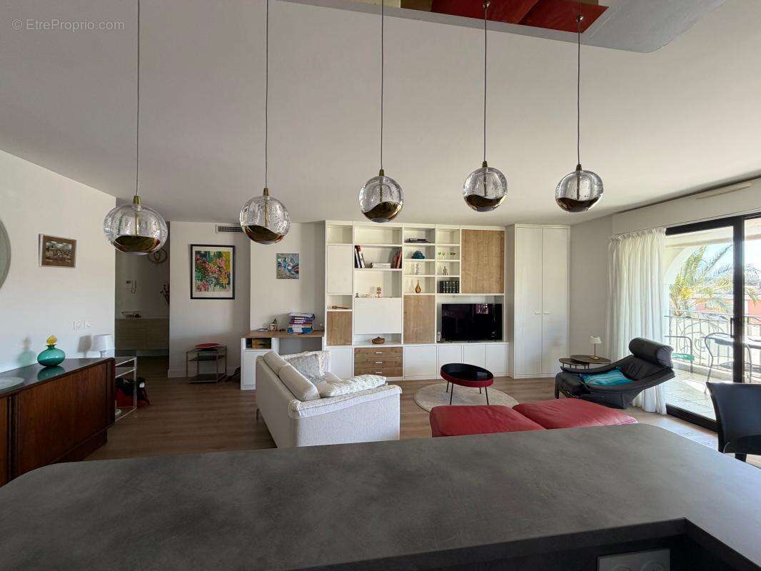Appartement à SANARY-SUR-MER