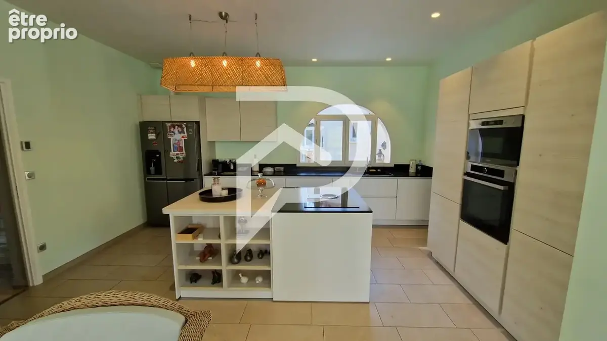 Maison Montferrier-sur-lez 6 pièce(s) 245 m² - photo 6