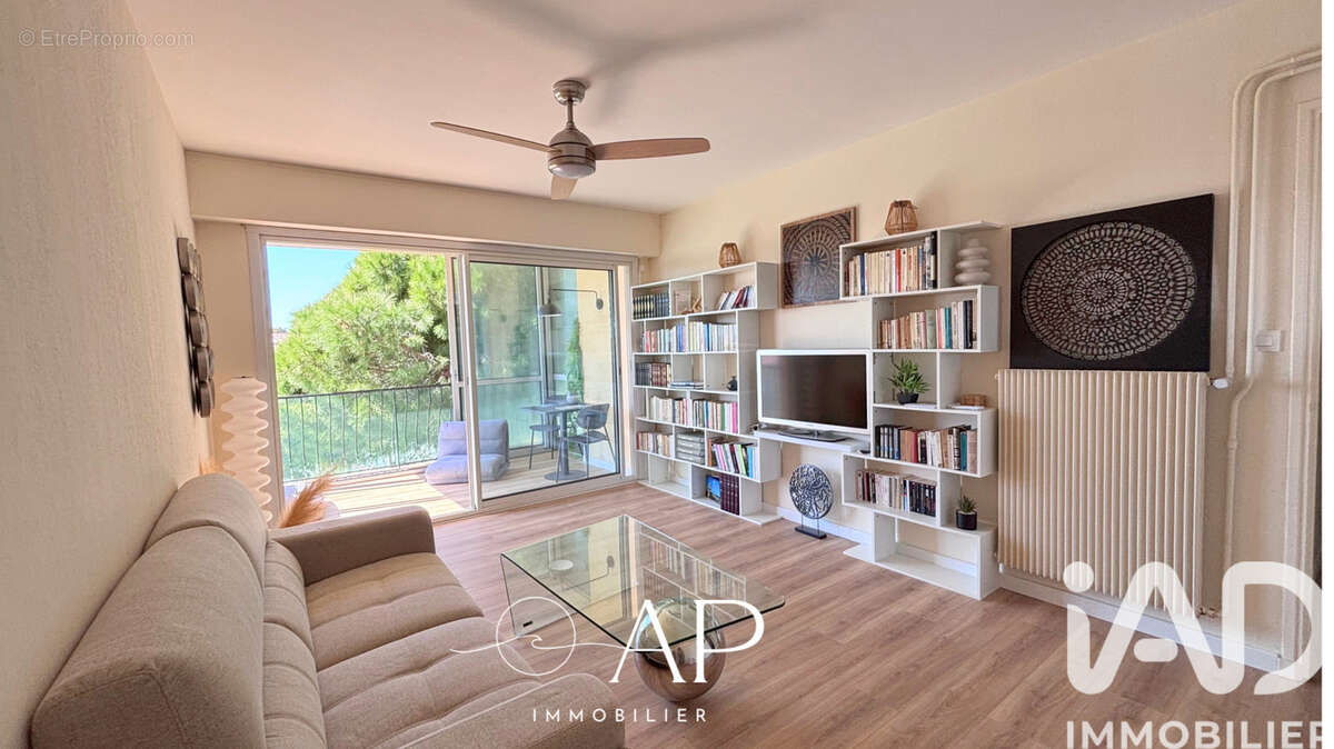 Photo 2 - Appartement à SIX-FOURS-LES-PLAGES