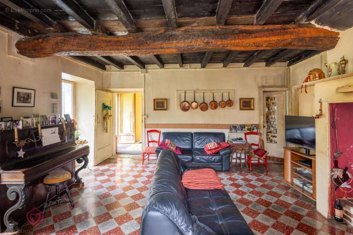 Maison à LE MAS-D&#039;AZIL