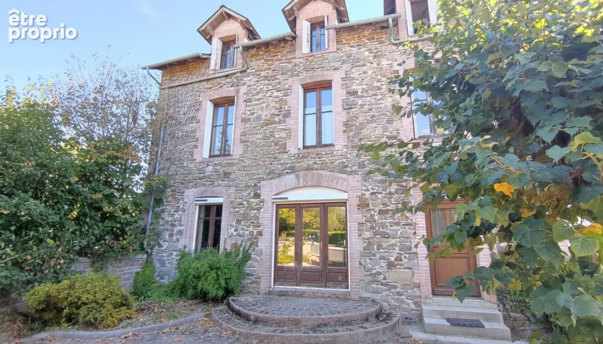 Maison à SOURSAC