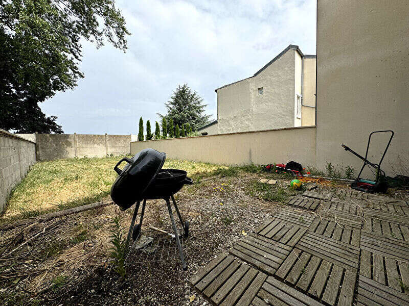 Maison à SARTROUVILLE
