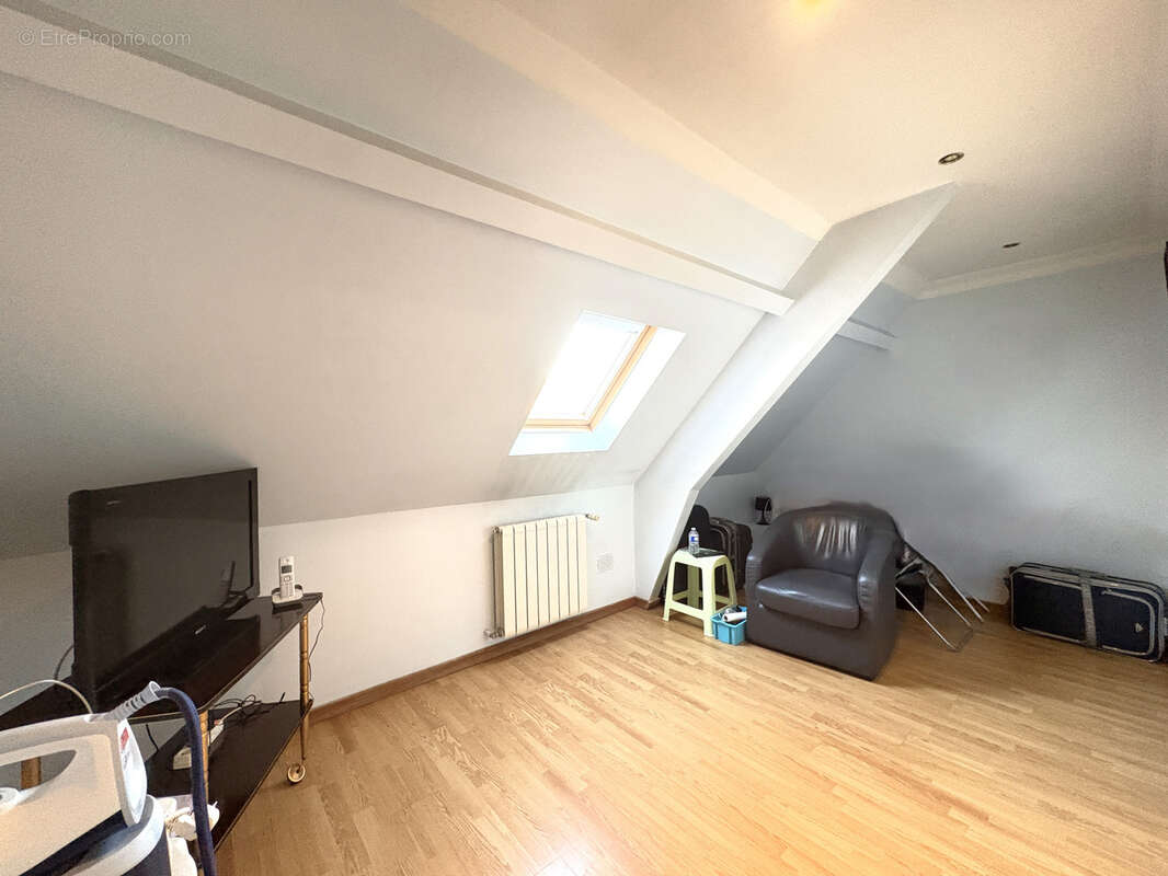 Jolie maison récente de 120 m2 au cœur d'Ormesson - photo 10