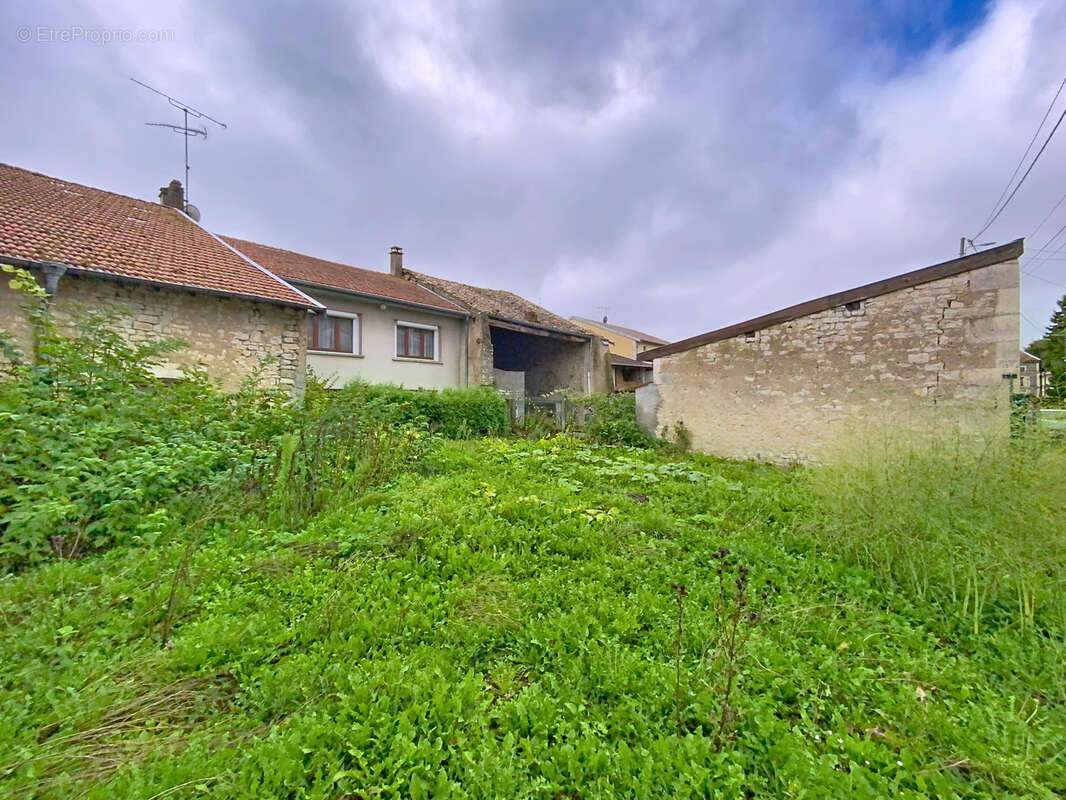 Maison à VOID-VACON