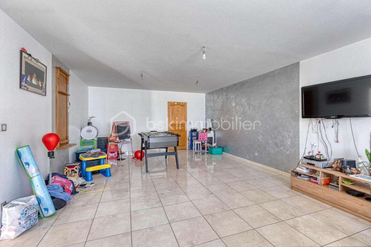 Maison de 182m2 plus atelier - photo 12