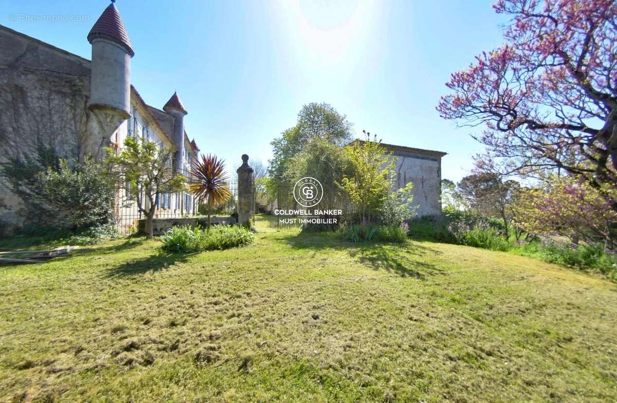 Maison à CARCASSONNE