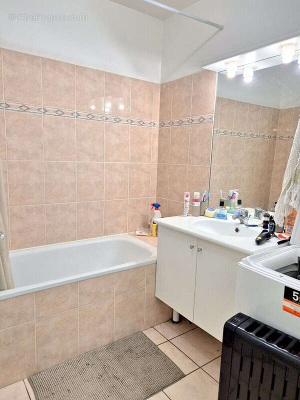 Appartement à ELANCOURT